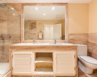 Wiederverkauf - apartment - Marbella - Guadalmina Baja