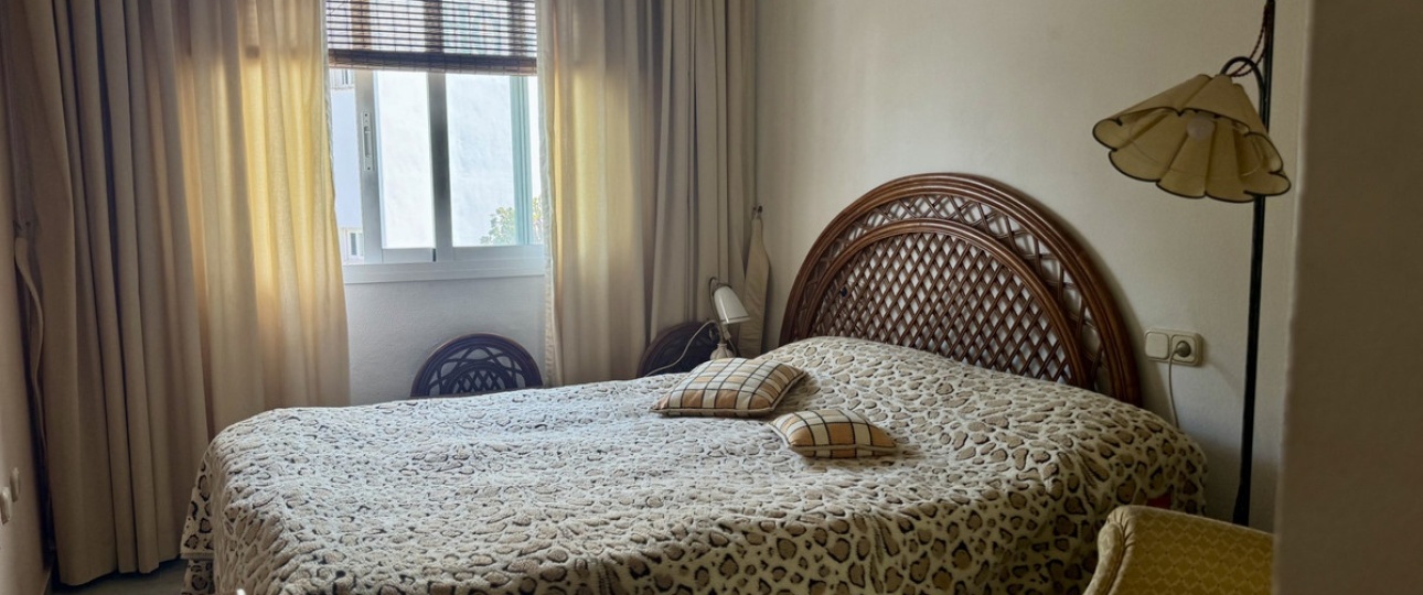 Wiederverkauf - apartment - Marbella - Guadalmina Baja