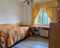 Wiederverkauf - apartment - Marbella - Guadalmina Baja