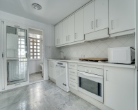 Wiederverkauf - apartment - Marbella - Guadalmina Baja