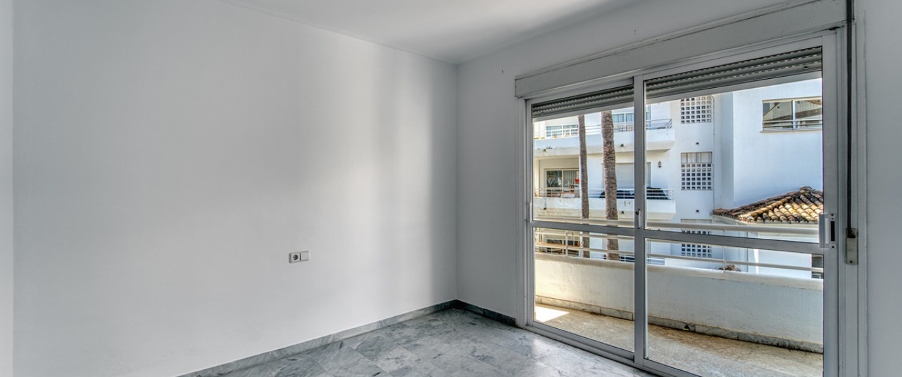 Wiederverkauf - apartment - Marbella - Guadalmina Baja