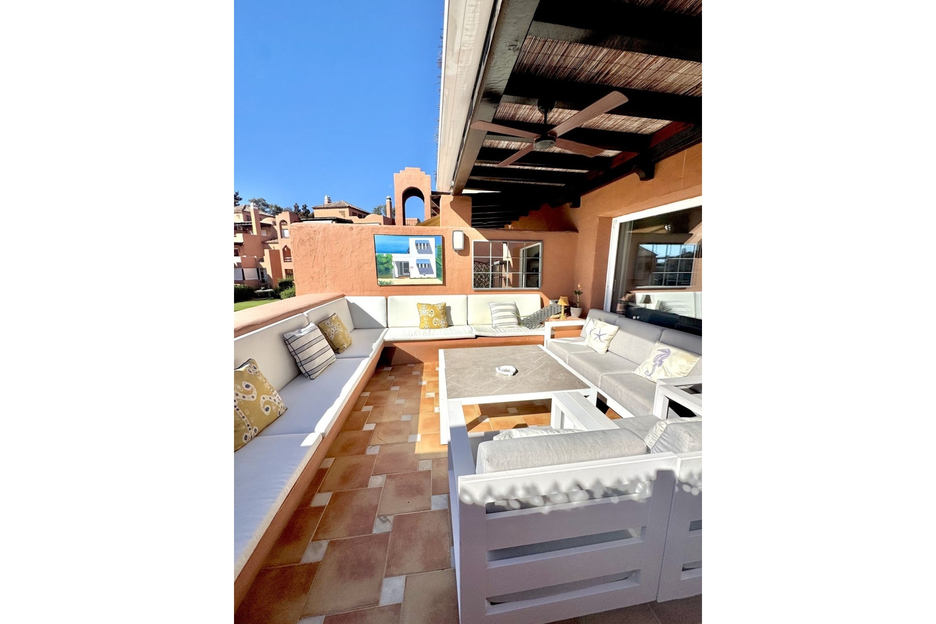 Wiederverkauf - apartment - Marbella - Guadalmina Baja