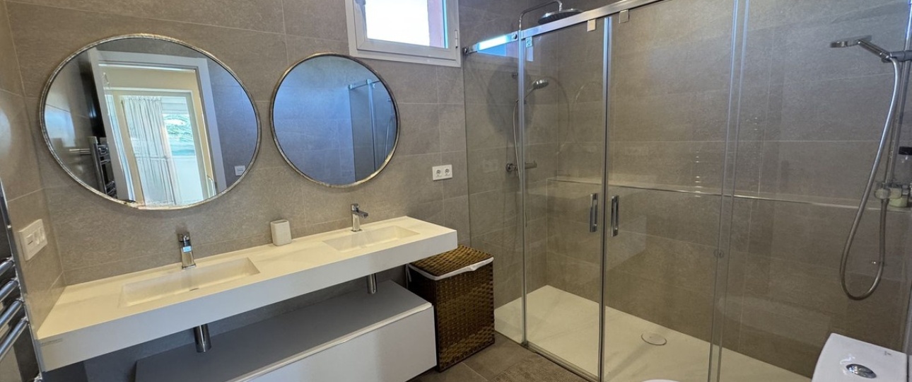 Wiederverkauf - apartment - Marbella - Guadalmina Baja