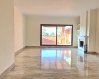 Wiederverkauf - apartment - Marbella - Guadalmina Baja