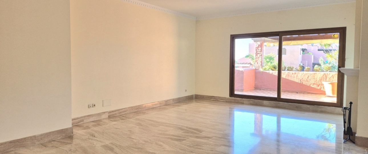 Wiederverkauf - apartment - Marbella - Guadalmina Baja