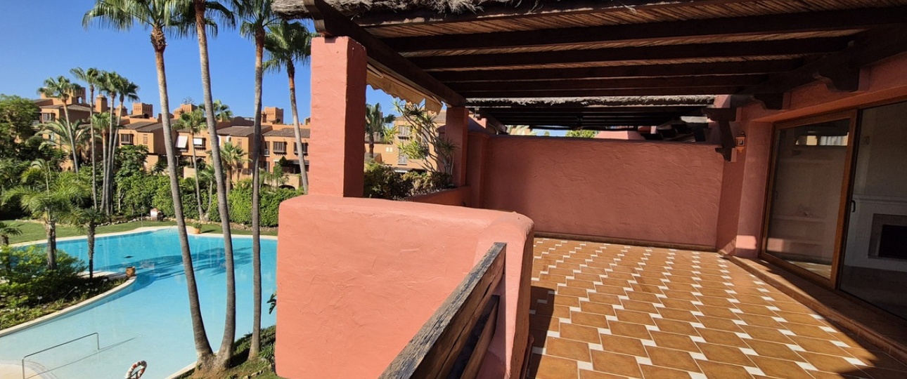 Wiederverkauf - apartment - Marbella - Guadalmina Baja