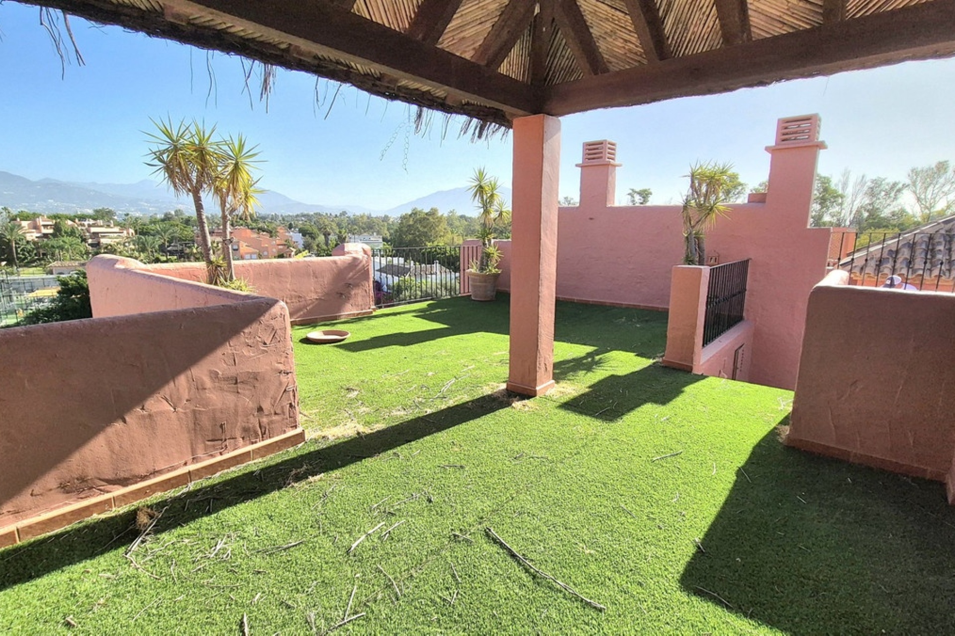 Wiederverkauf - apartment - Marbella - Guadalmina Baja