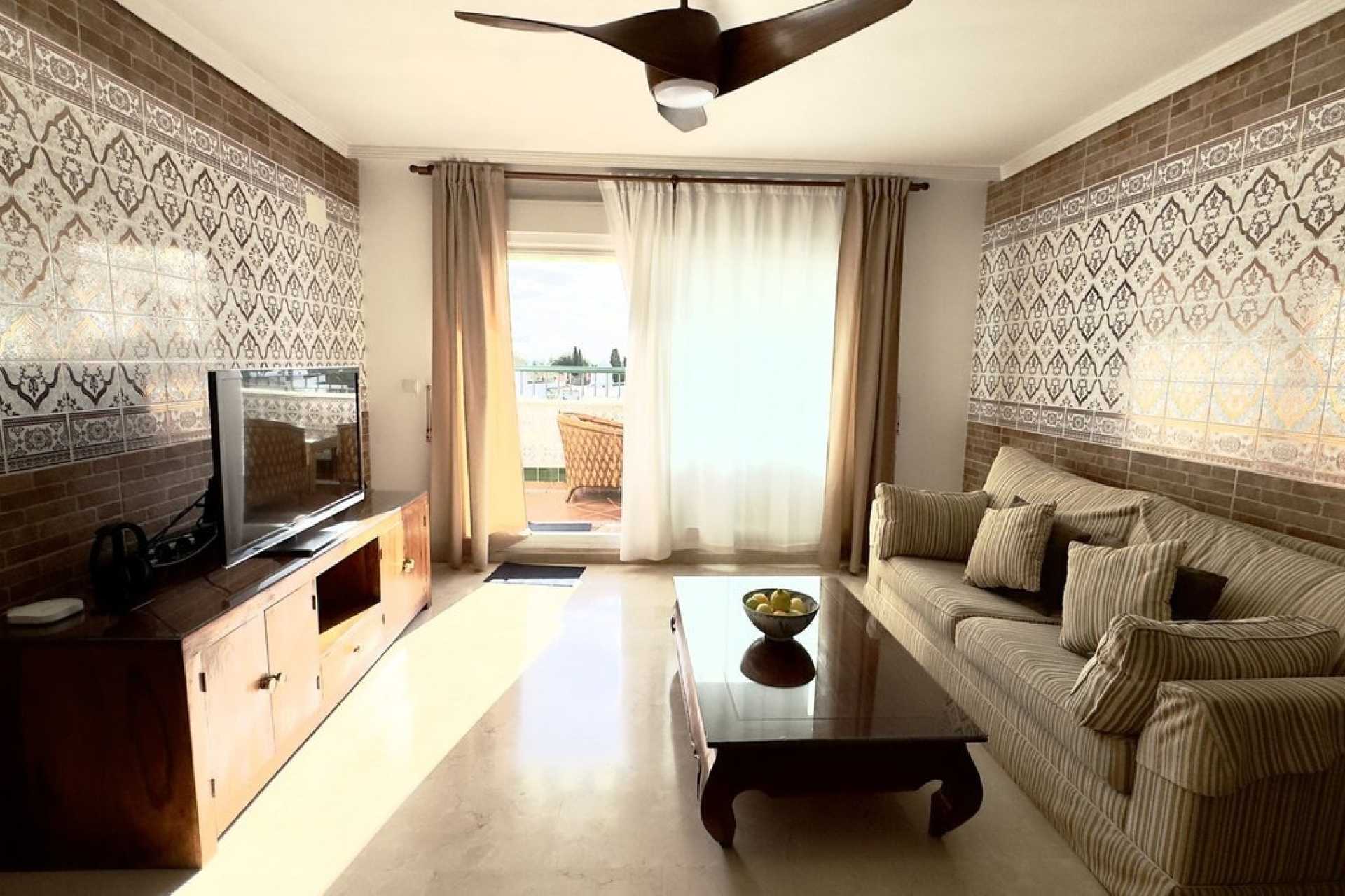 Wiederverkauf - apartment - Marbella - Guadalmina Baja