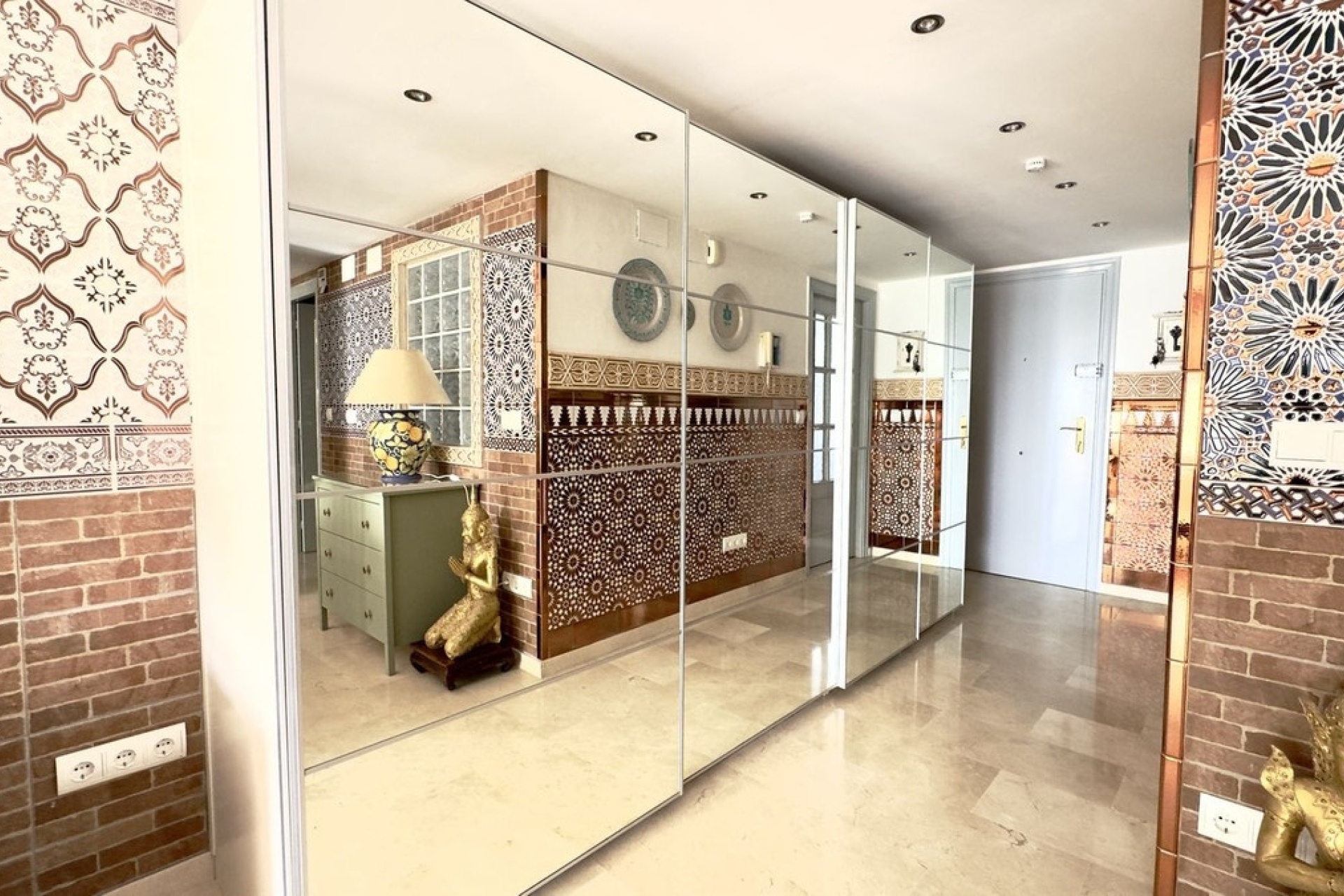 Wiederverkauf - apartment - Marbella - Guadalmina Baja