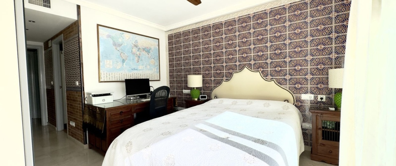 Wiederverkauf - apartment - Marbella - Guadalmina Baja