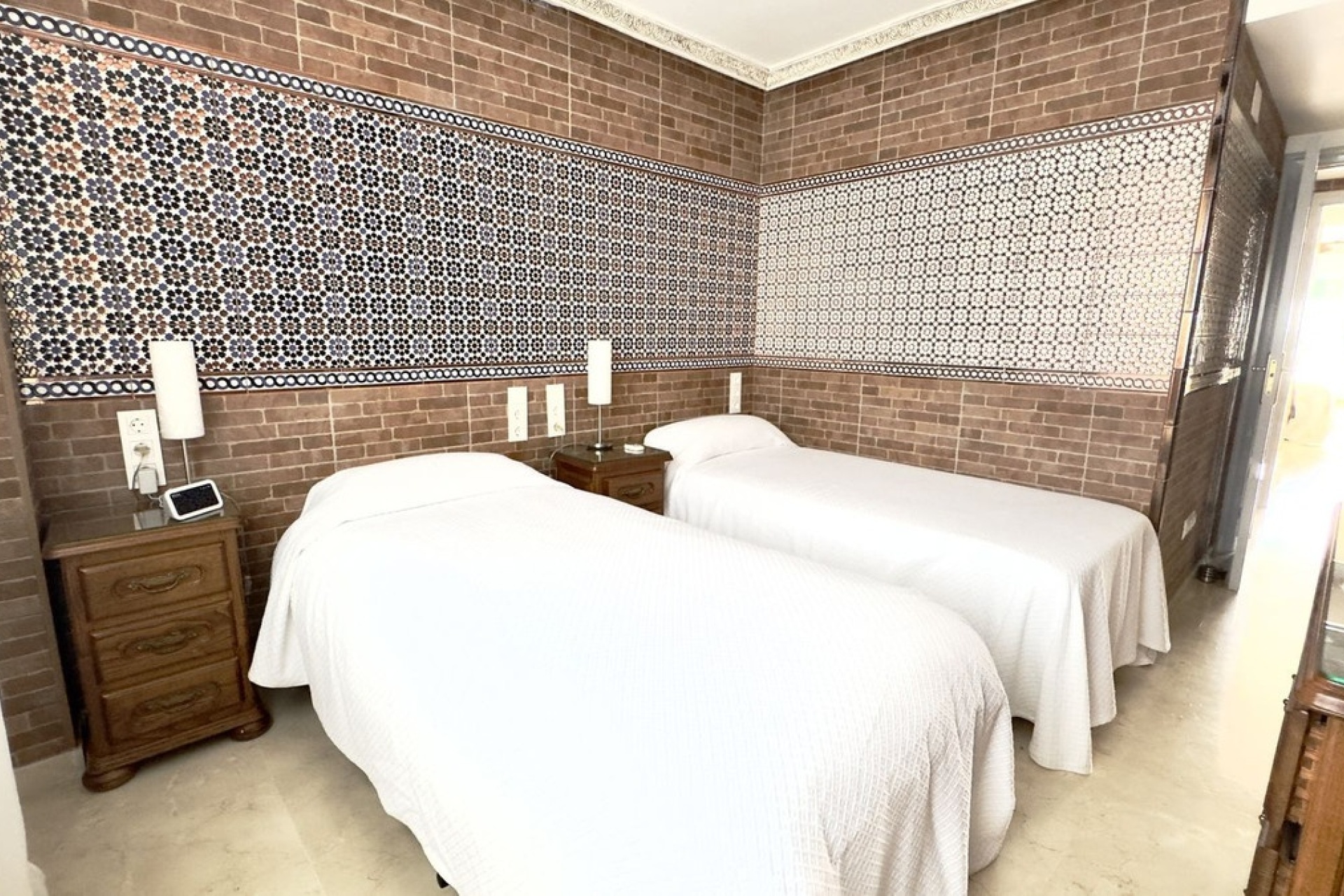 Wiederverkauf - apartment - Marbella - Guadalmina Baja