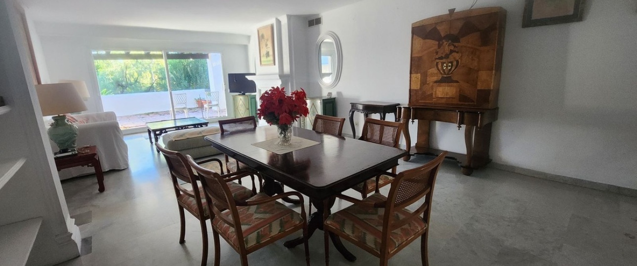 Wiederverkauf - apartment - Marbella - Guadalmina Baja