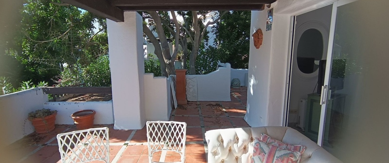 Wiederverkauf - apartment - Marbella - Guadalmina Baja