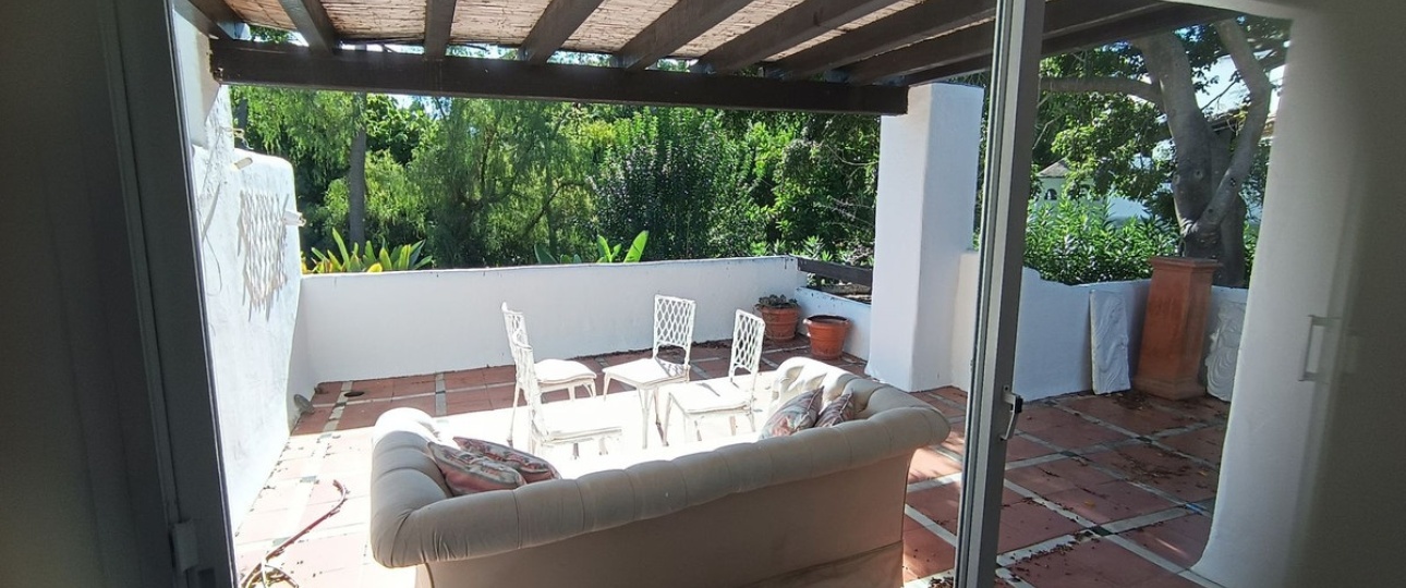 Wiederverkauf - apartment - Marbella - Guadalmina Baja