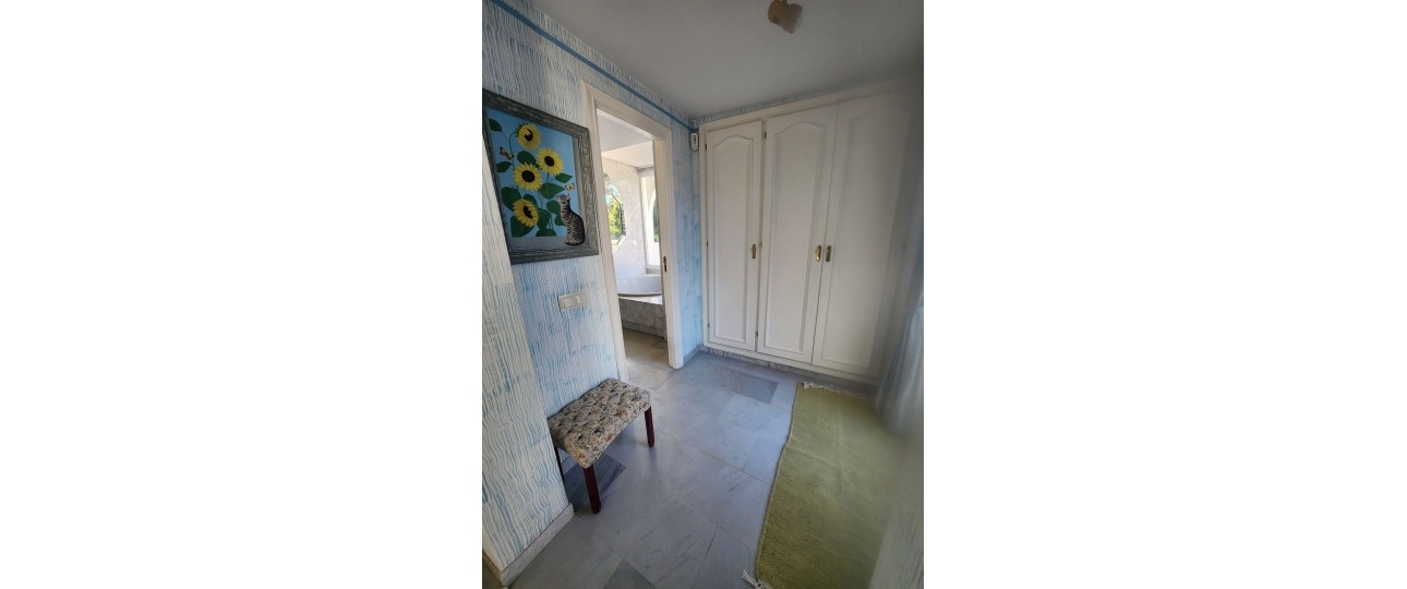 Wiederverkauf - apartment - Marbella - Guadalmina Baja