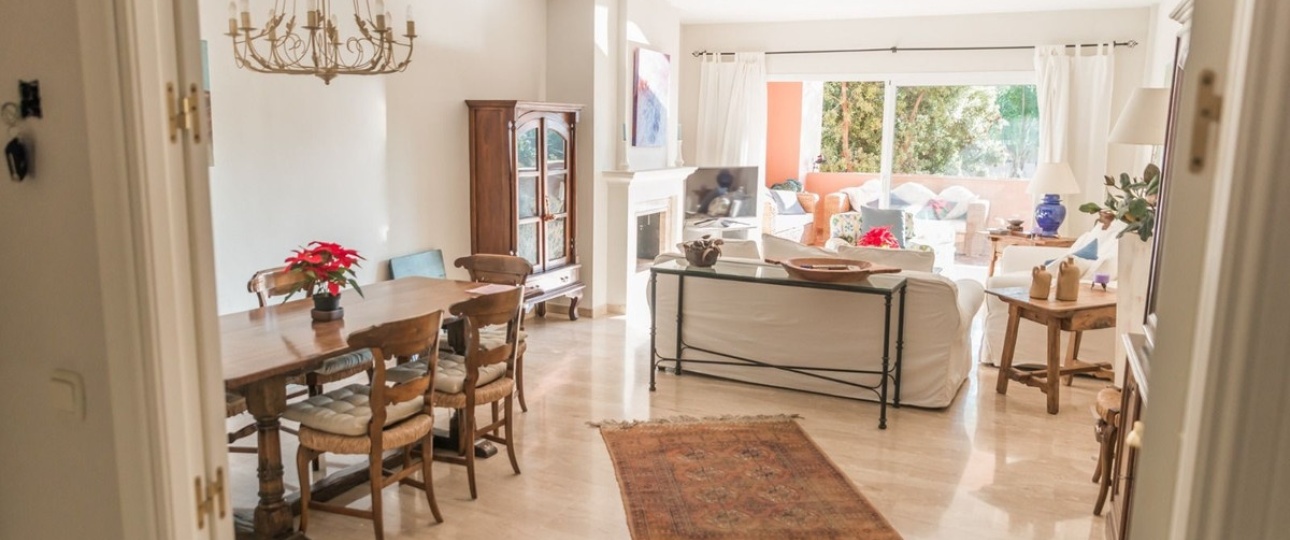 Wiederverkauf - apartment - Marbella - Guadalmina Baja