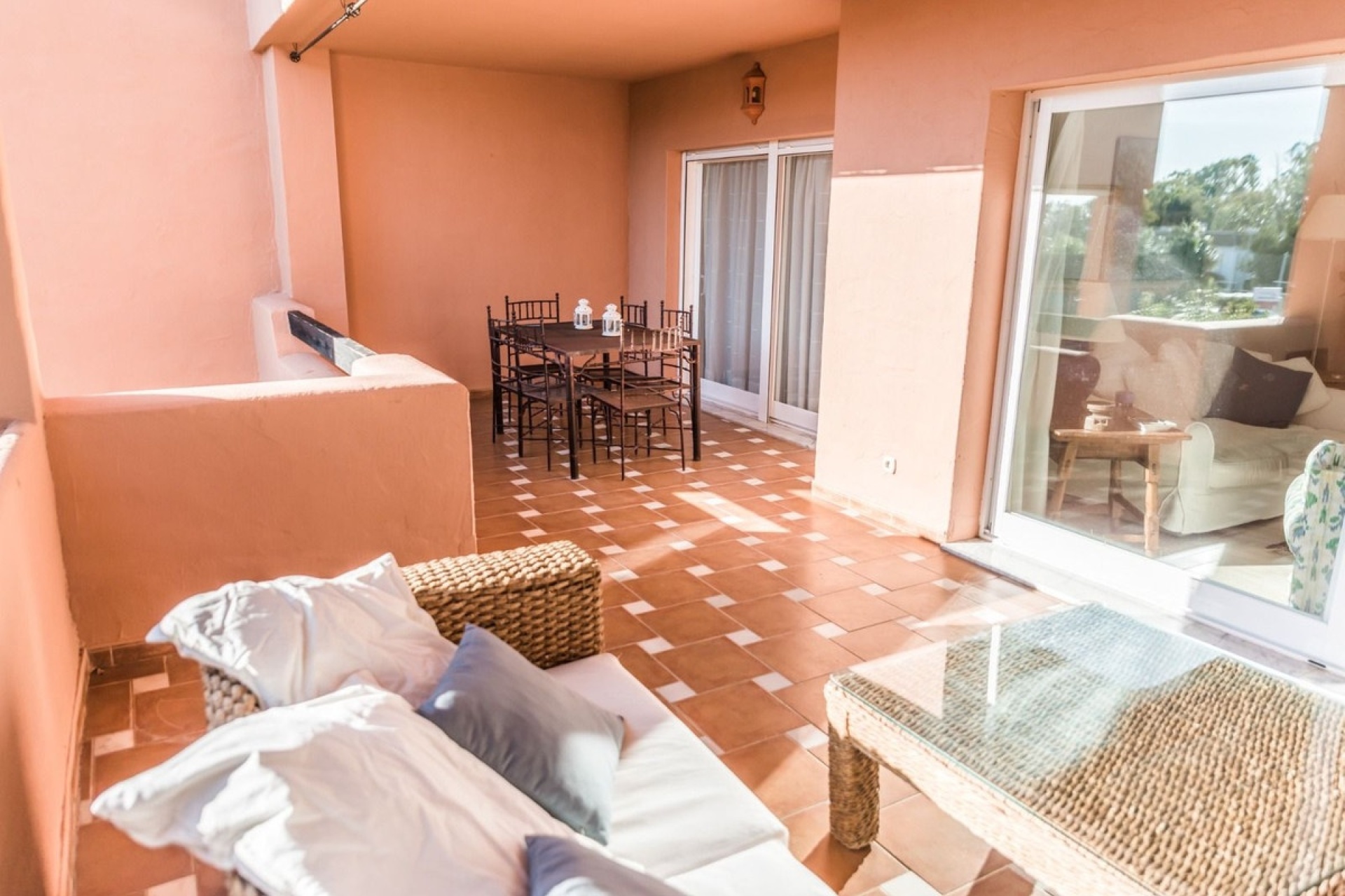 Wiederverkauf - apartment - Marbella - Guadalmina Baja