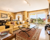 Wiederverkauf - apartment - Marbella - Guadalmina Baja