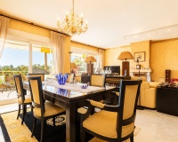 Wiederverkauf - apartment - Marbella - Guadalmina Baja