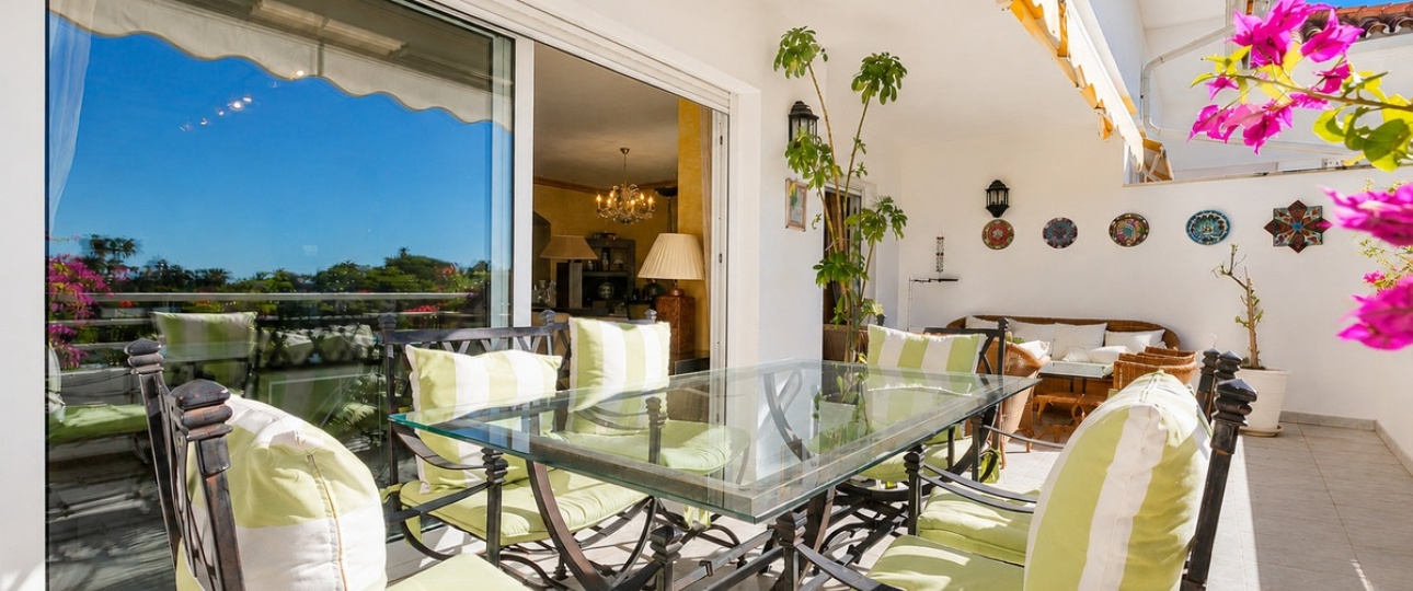 Wiederverkauf - apartment - Marbella - Guadalmina Baja