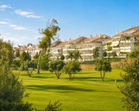 Wiederverkauf - apartment - Marbella - Guadalmina Baja
