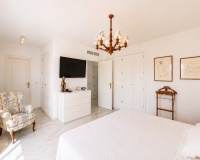 Wiederverkauf - apartment - Marbella - Guadalmina Baja