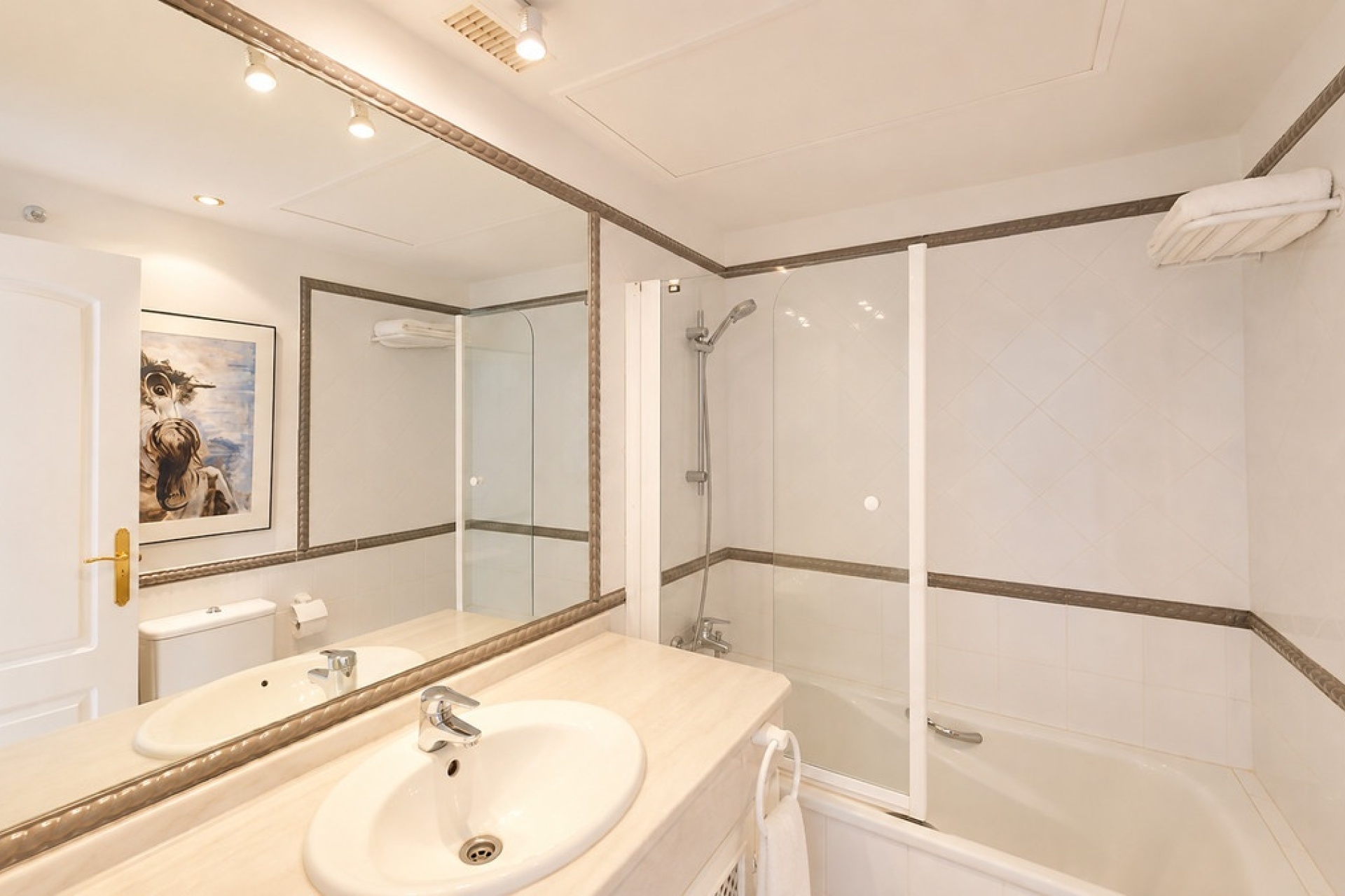 Wiederverkauf - apartment - Marbella - Guadalmina Baja