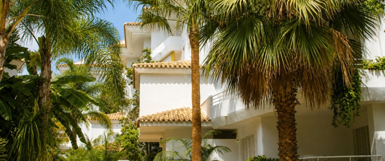 Wiederverkauf - apartment - Marbella - Guadalmina Baja