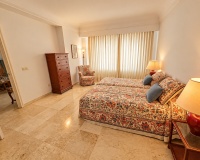 Wiederverkauf - apartment - Marbella - Guadalmina Baja