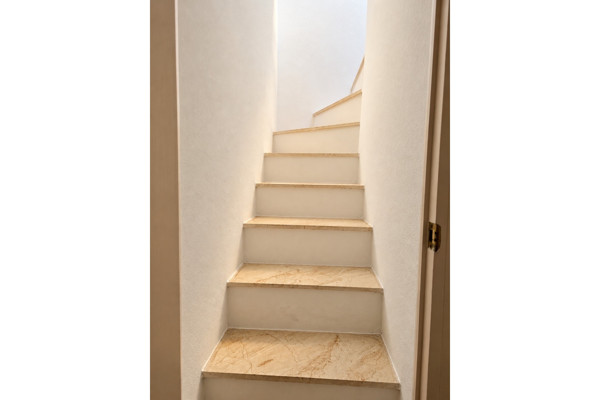 Wiederverkauf - apartment - Marbella - Guadalmina Baja