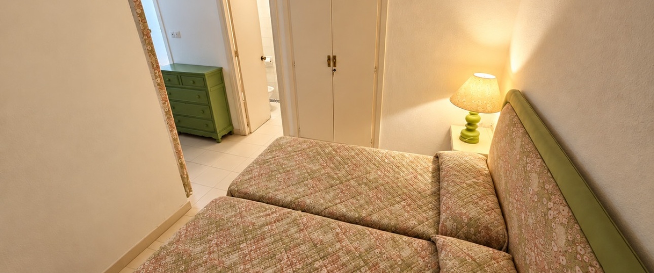 Wiederverkauf - apartment - Marbella - Guadalmina Baja