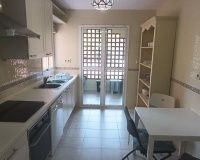 Wiederverkauf - apartment - Marbella - Guadalmina Baja