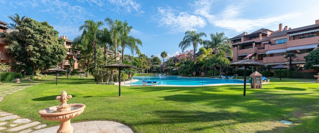 Wiederverkauf - apartment - Marbella - Guadalmina Baja