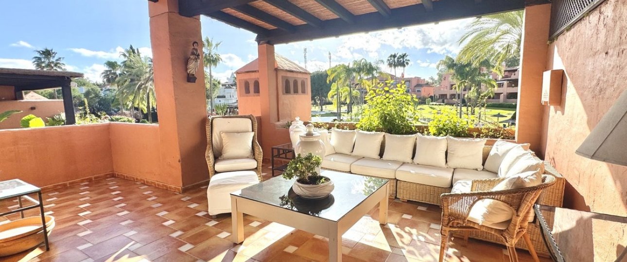 Wiederverkauf - apartment - Marbella - Guadalmina Baja