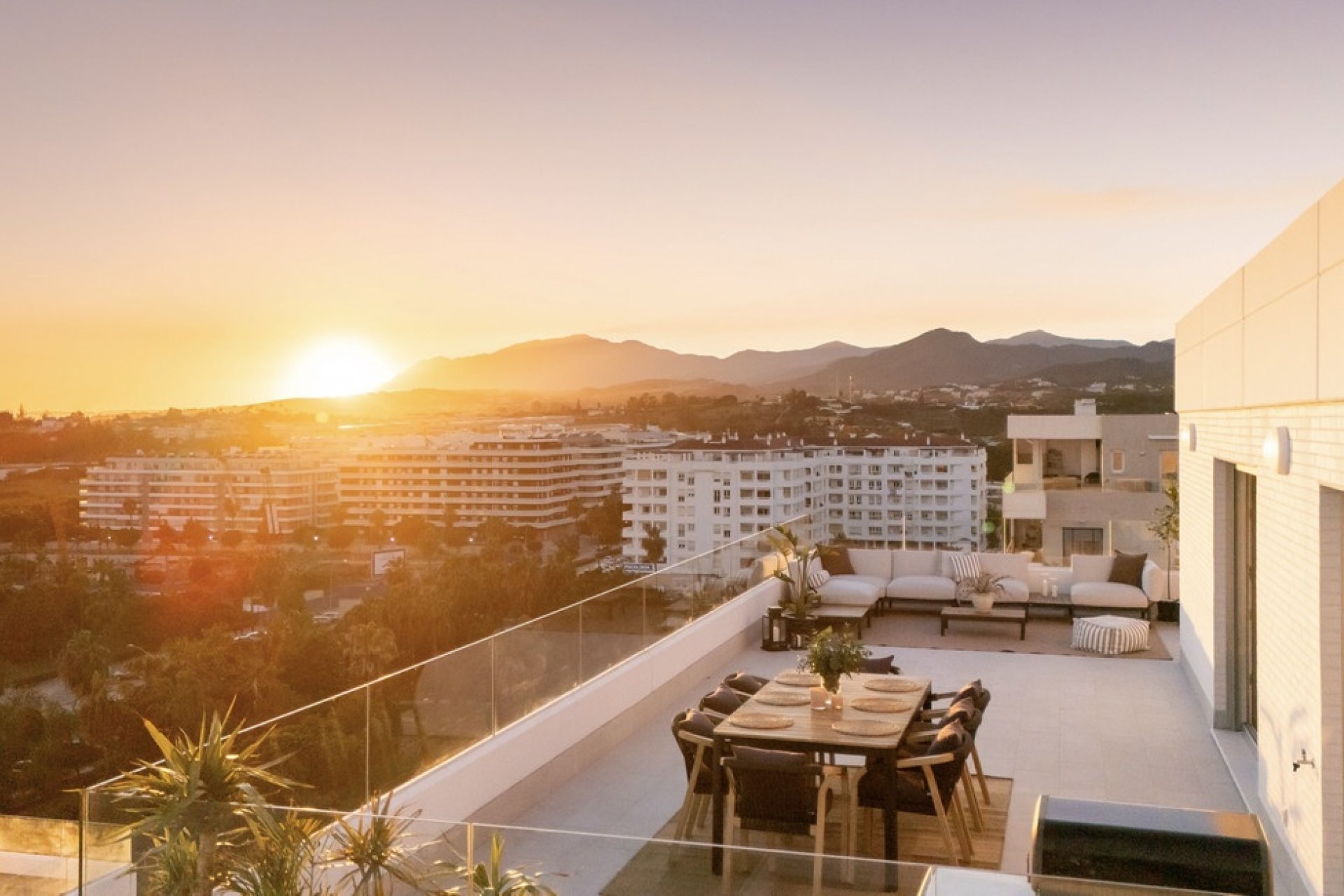 Wiederverkauf - apartment - Marbella - La Campana