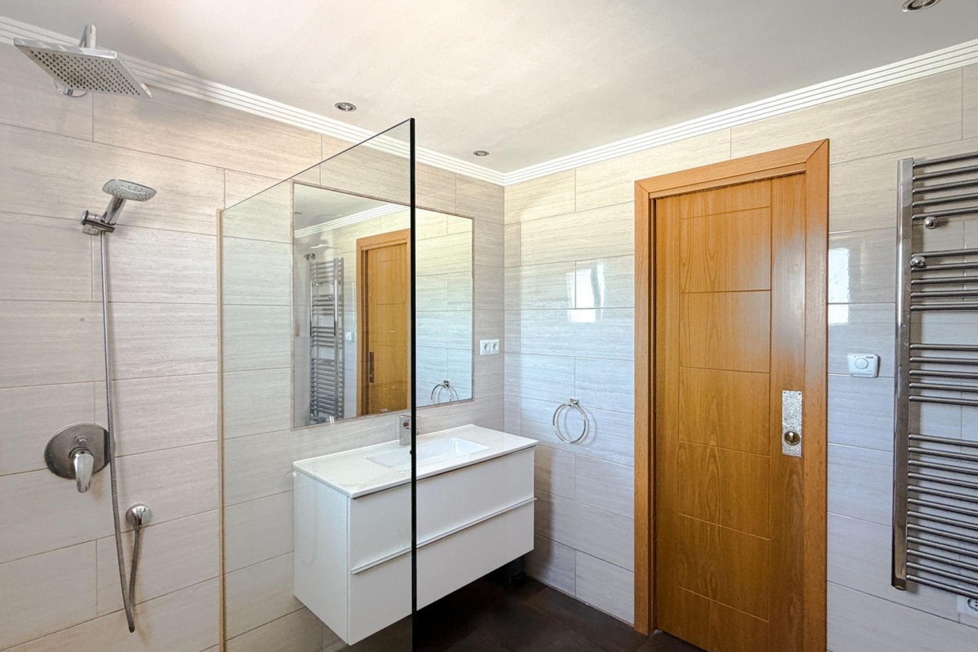 Wiederverkauf - apartment - Marbella - La Campana