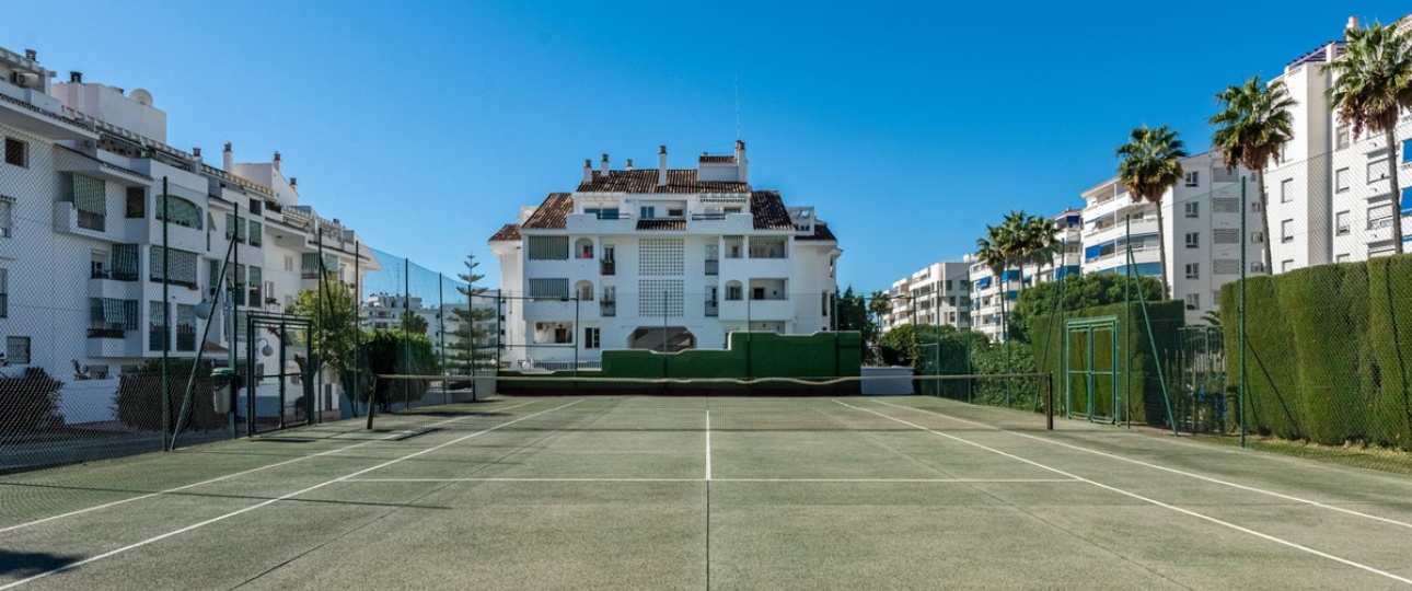 Wiederverkauf - apartment - Marbella - La Campana