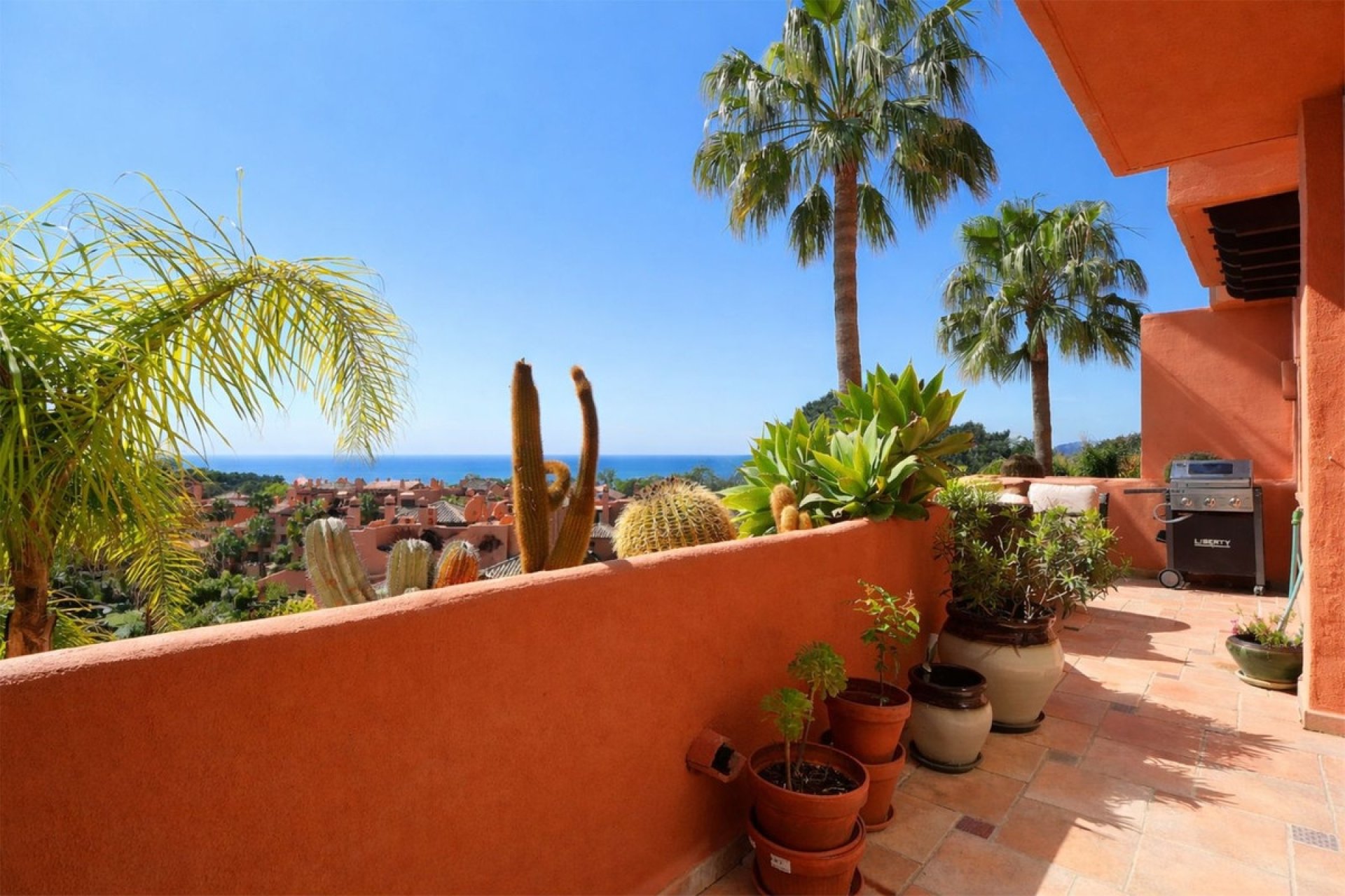 Wiederverkauf - apartment - Marbella - La Mairena