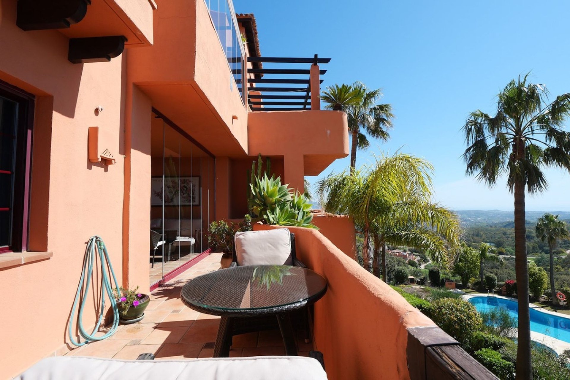 Wiederverkauf - apartment - Marbella - La Mairena