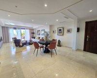 Wiederverkauf - apartment - Marbella - La Mairena