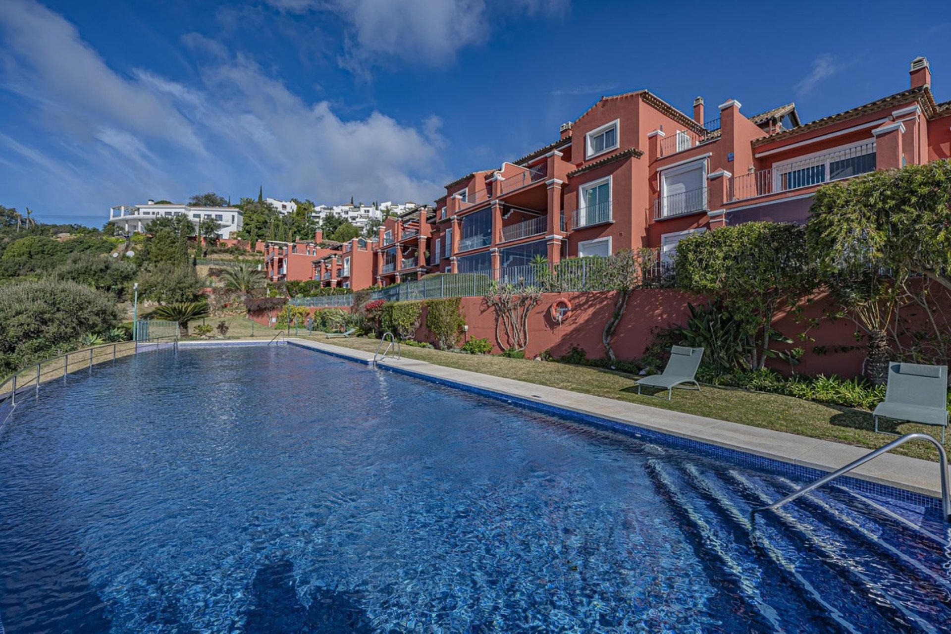 Wiederverkauf - apartment - Marbella - La Mairena