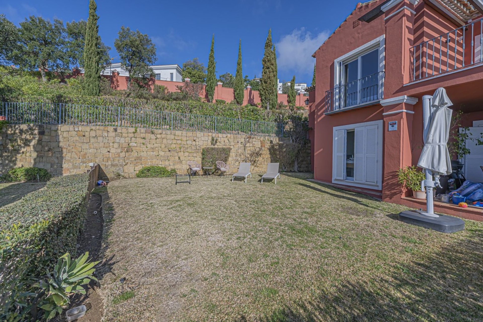 Wiederverkauf - apartment - Marbella - La Mairena