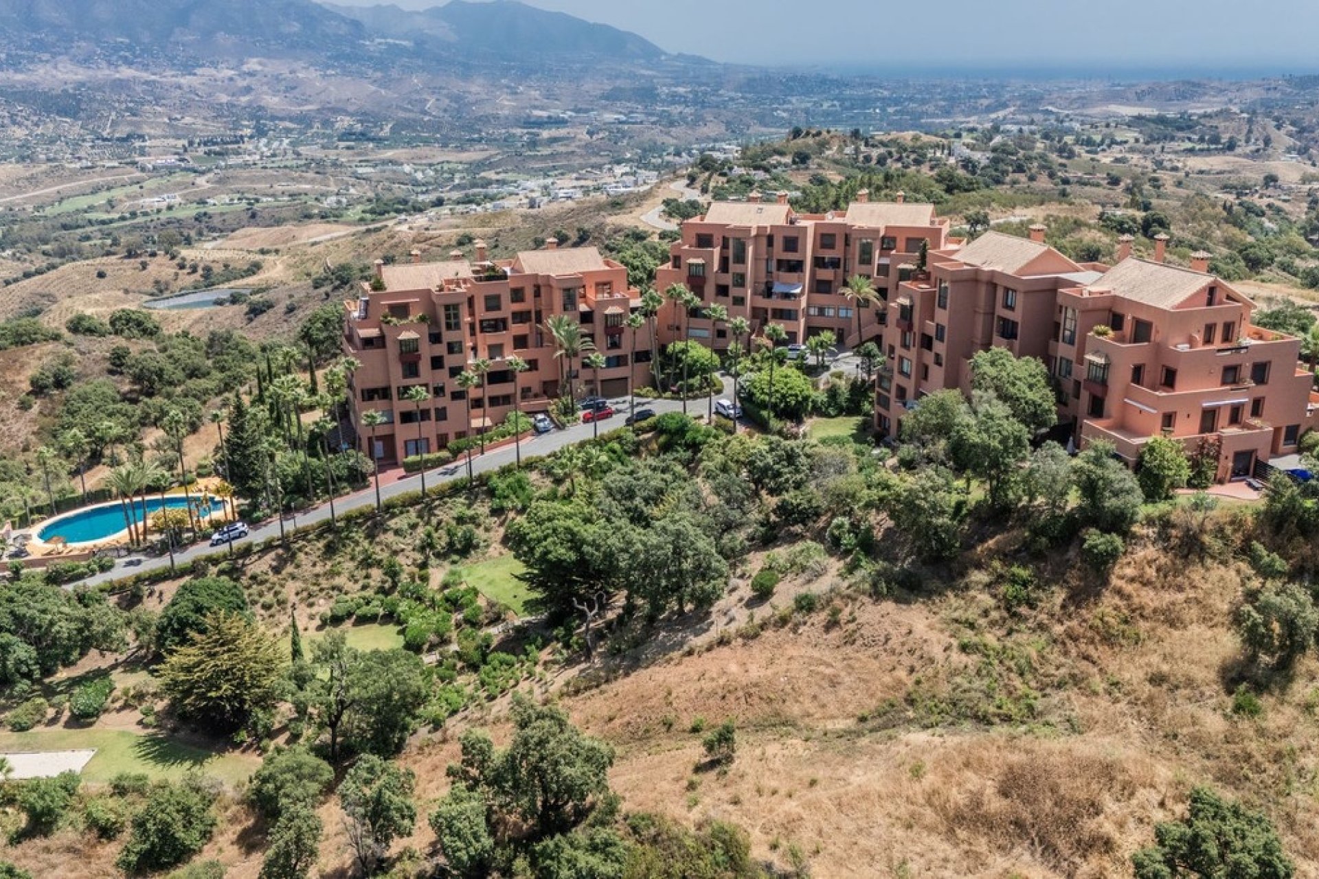 Wiederverkauf - apartment - Marbella - La Mairena