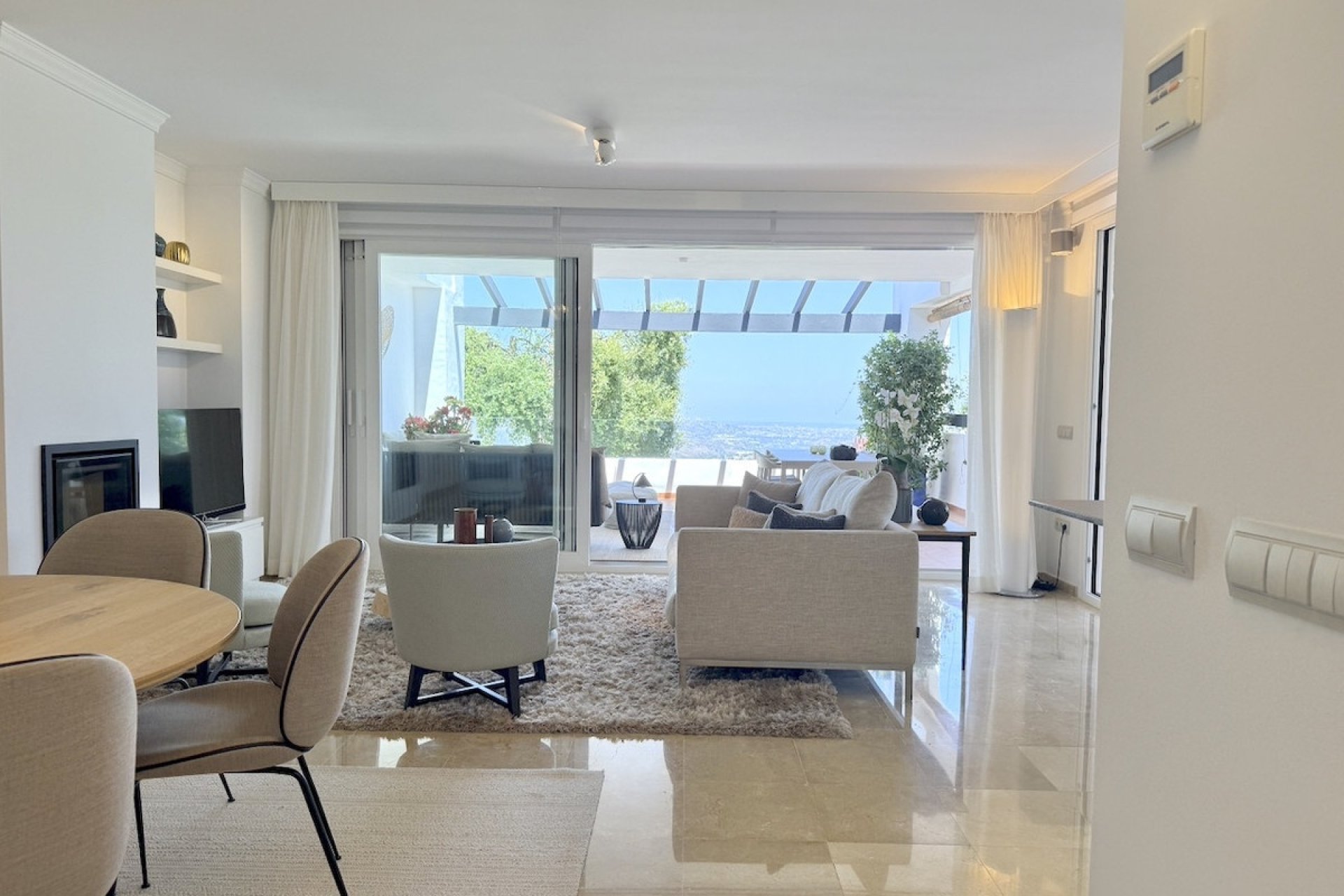 Wiederverkauf - apartment - Marbella - La Mairena