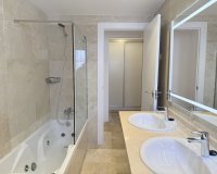 Wiederverkauf - apartment - Marbella - La Mairena