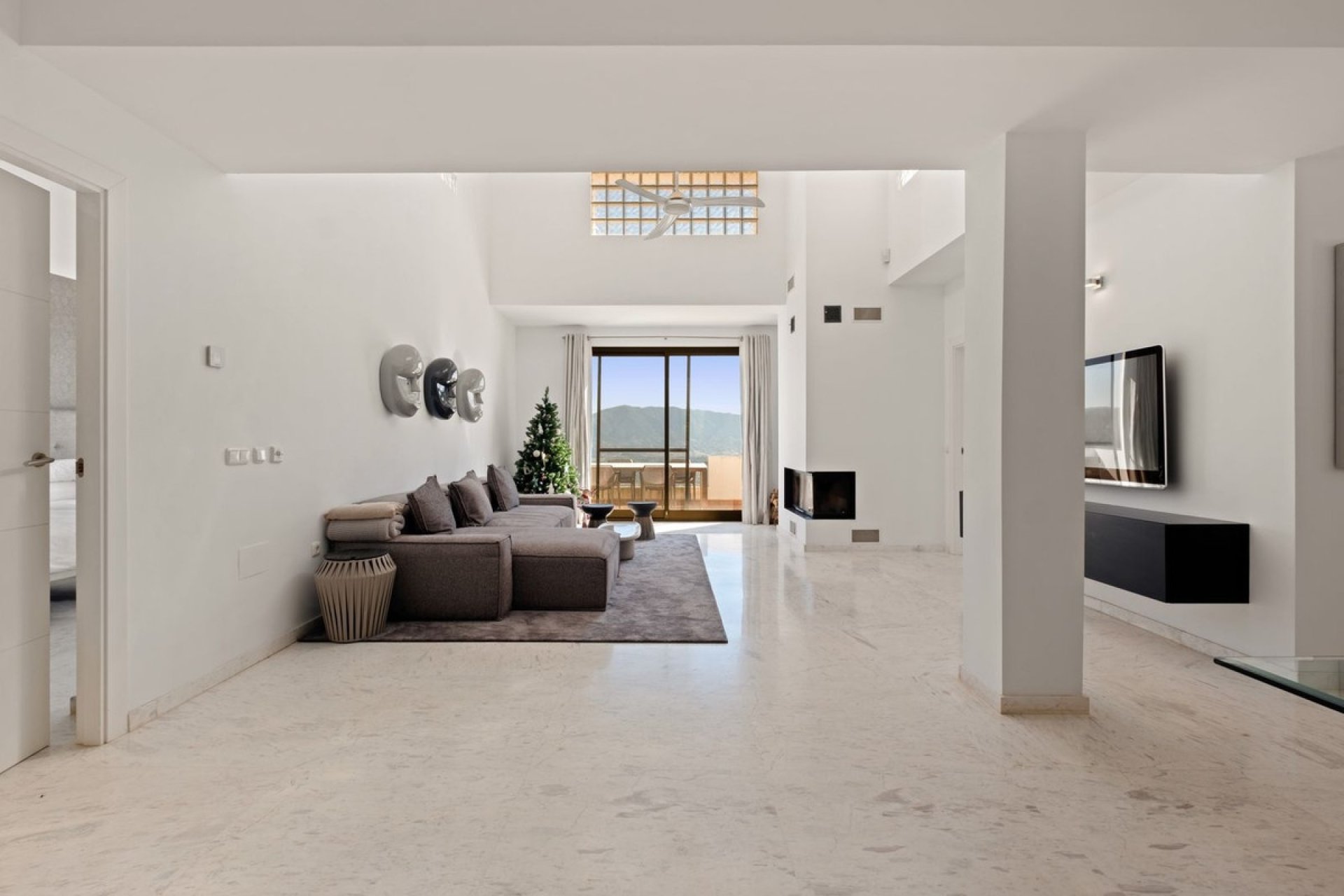 Wiederverkauf - apartment - Marbella - La Mairena