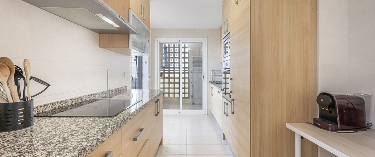 Wiederverkauf - apartment - Marbella - La Mairena