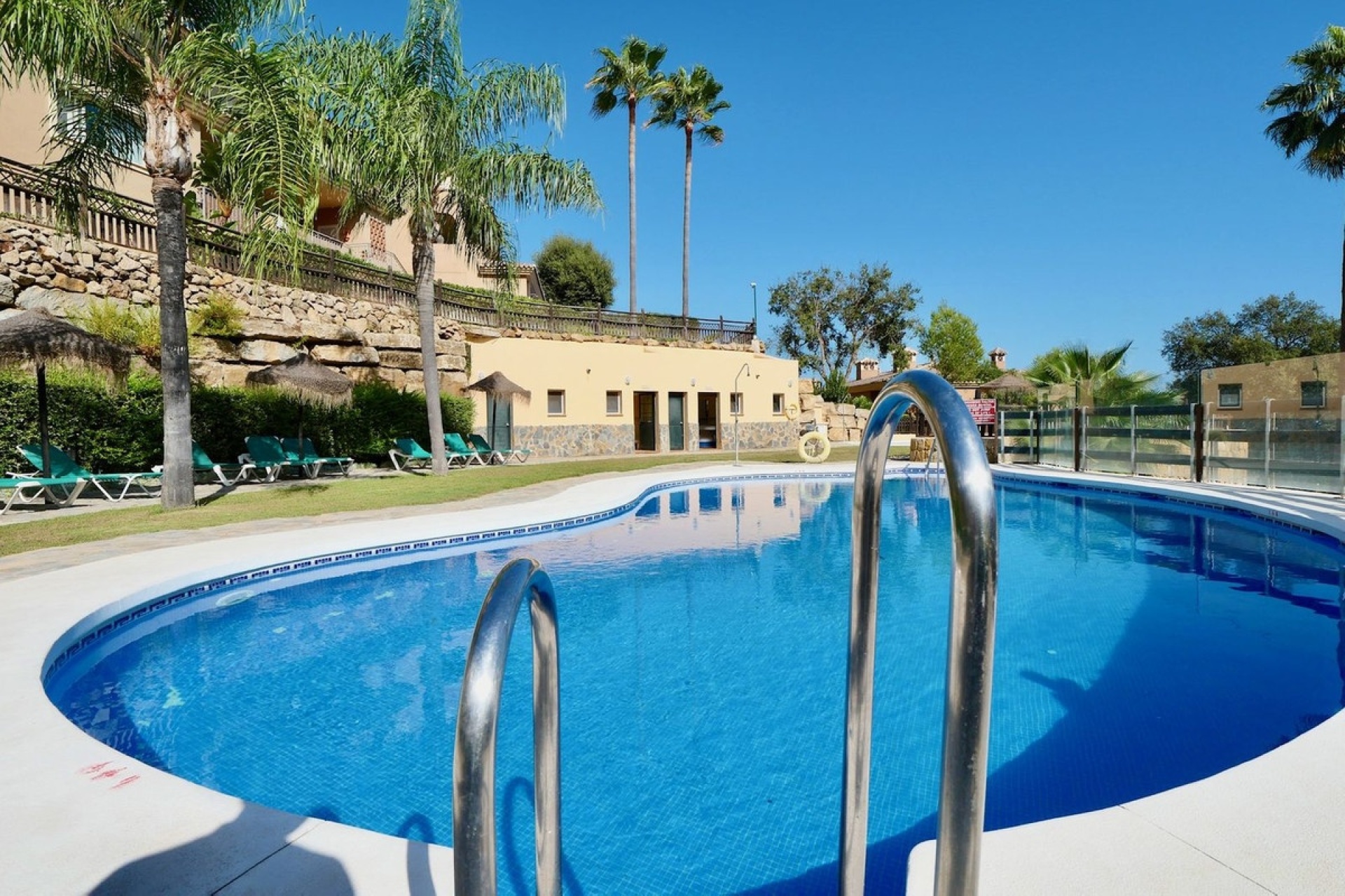 Wiederverkauf - apartment - Marbella - La Mairena