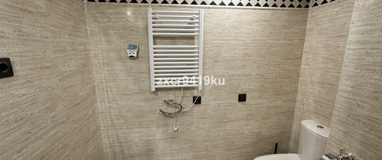 Wiederverkauf - apartment - Marbella - La Mairena
