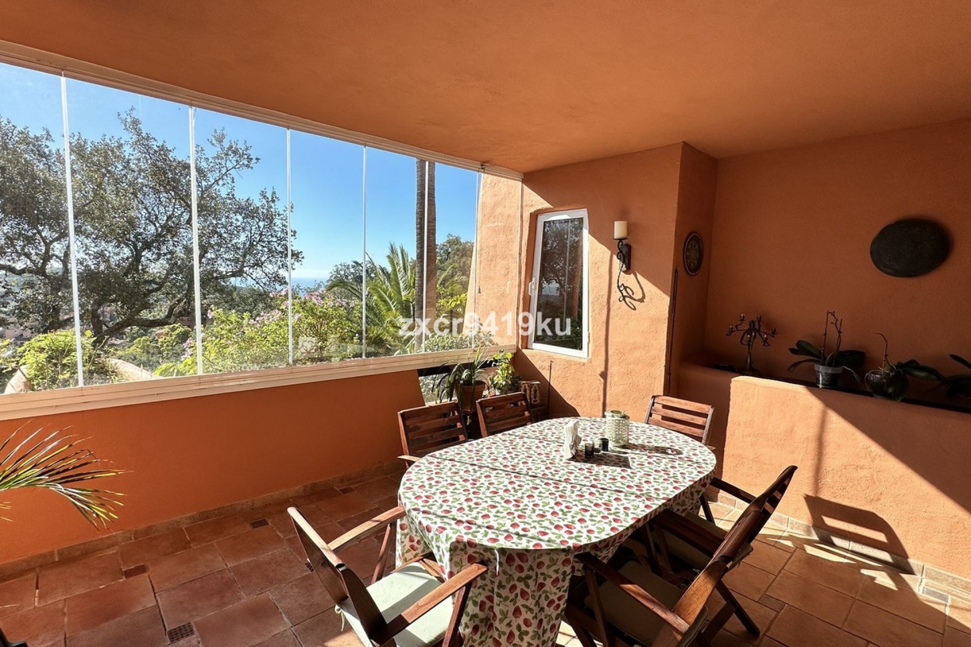 Wiederverkauf - apartment - Marbella - La Mairena